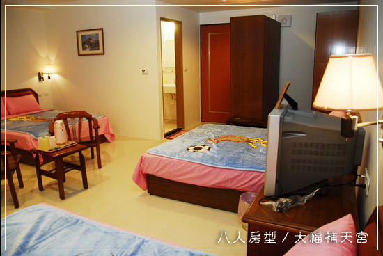 P6-room-8-03